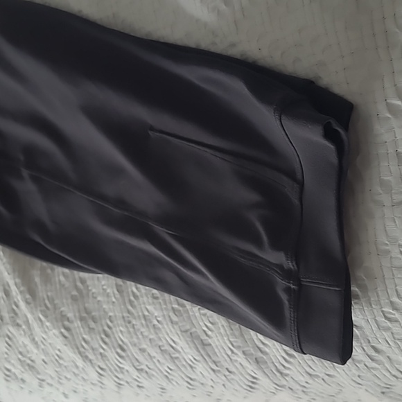 Lululemon cropped joggers - Picture 4 of 5